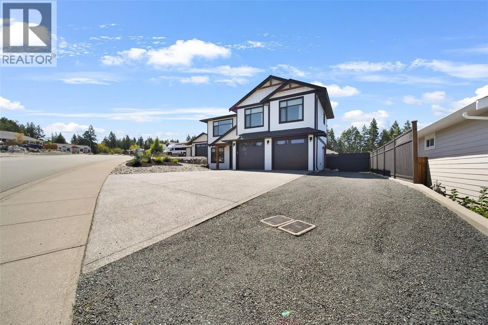 3204 Fernwood Lane