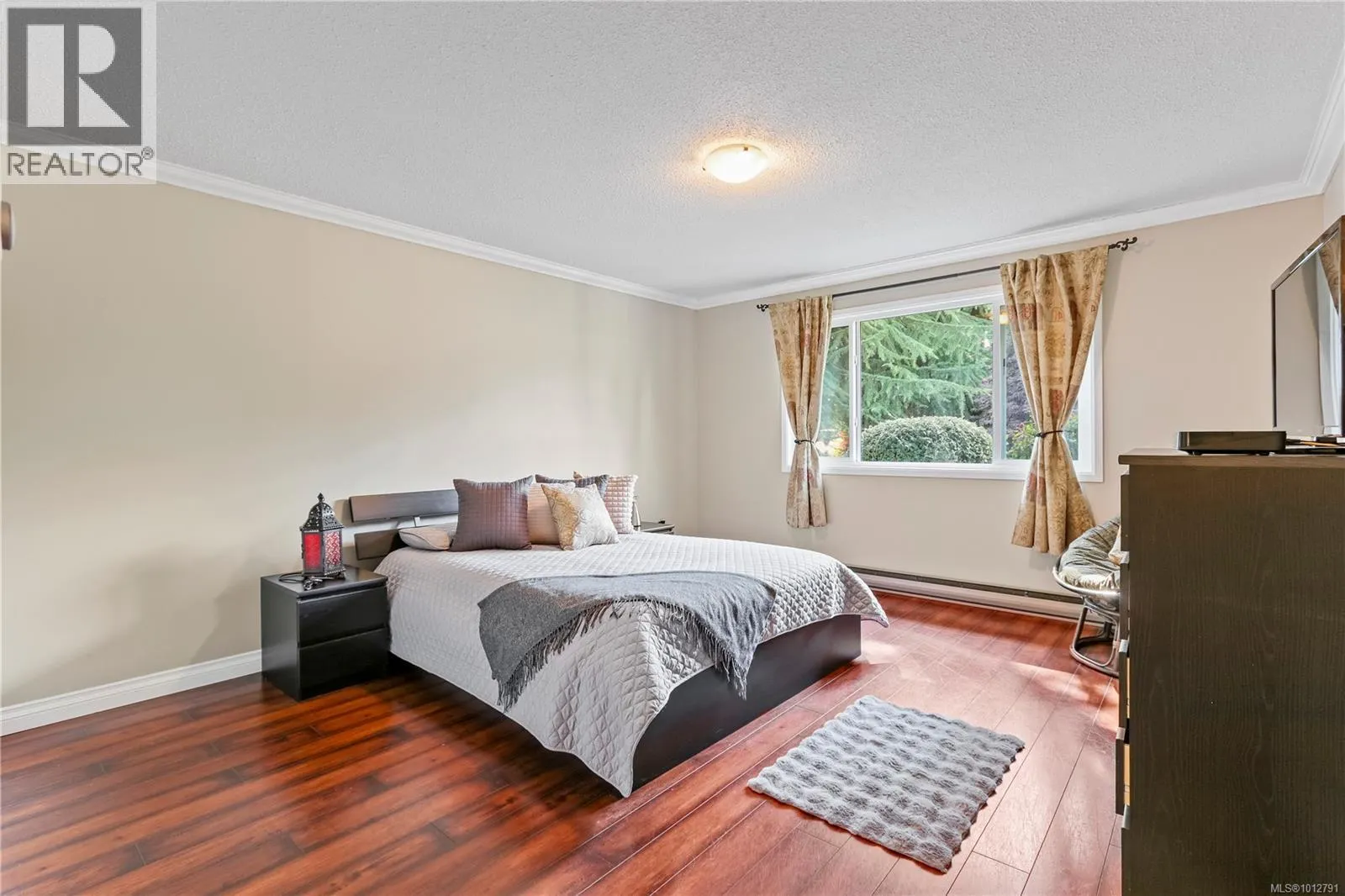 1521 Marine Cir