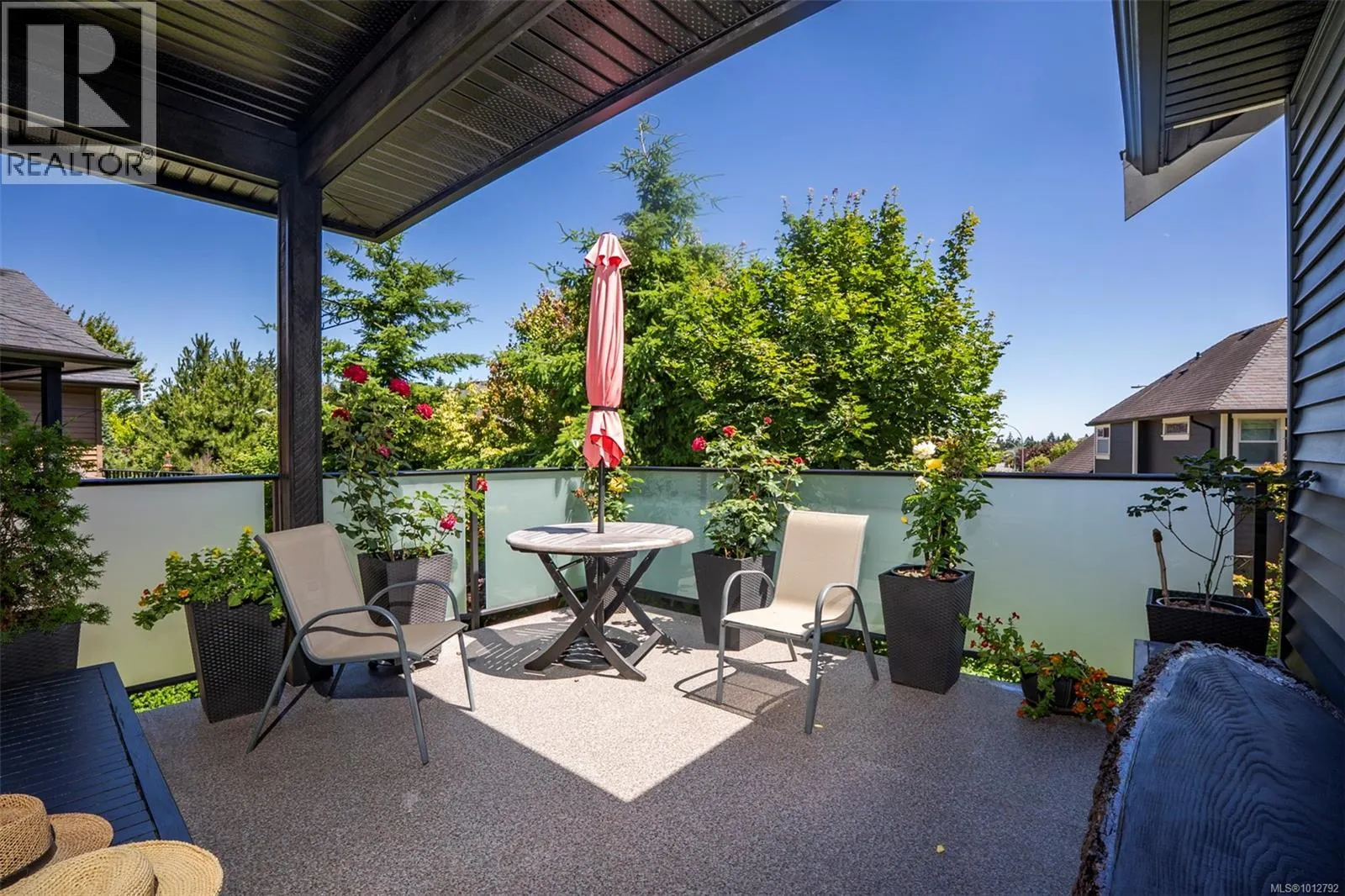 101 6209 Lexington Pl