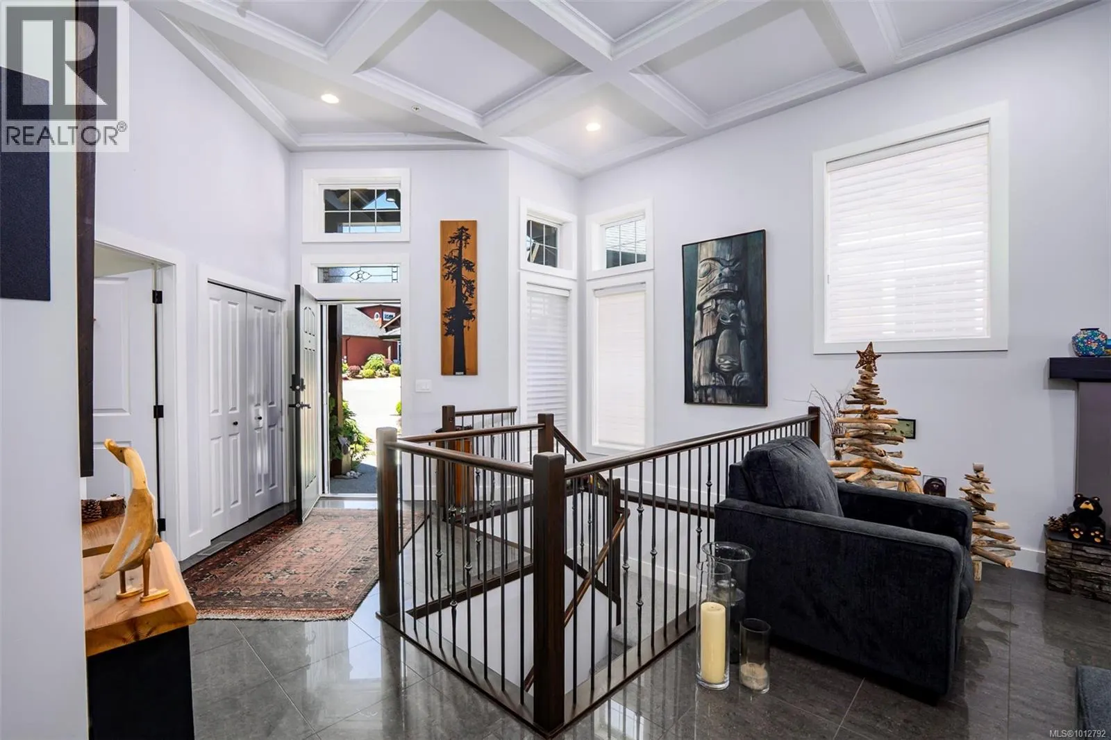 101 6209 Lexington Pl