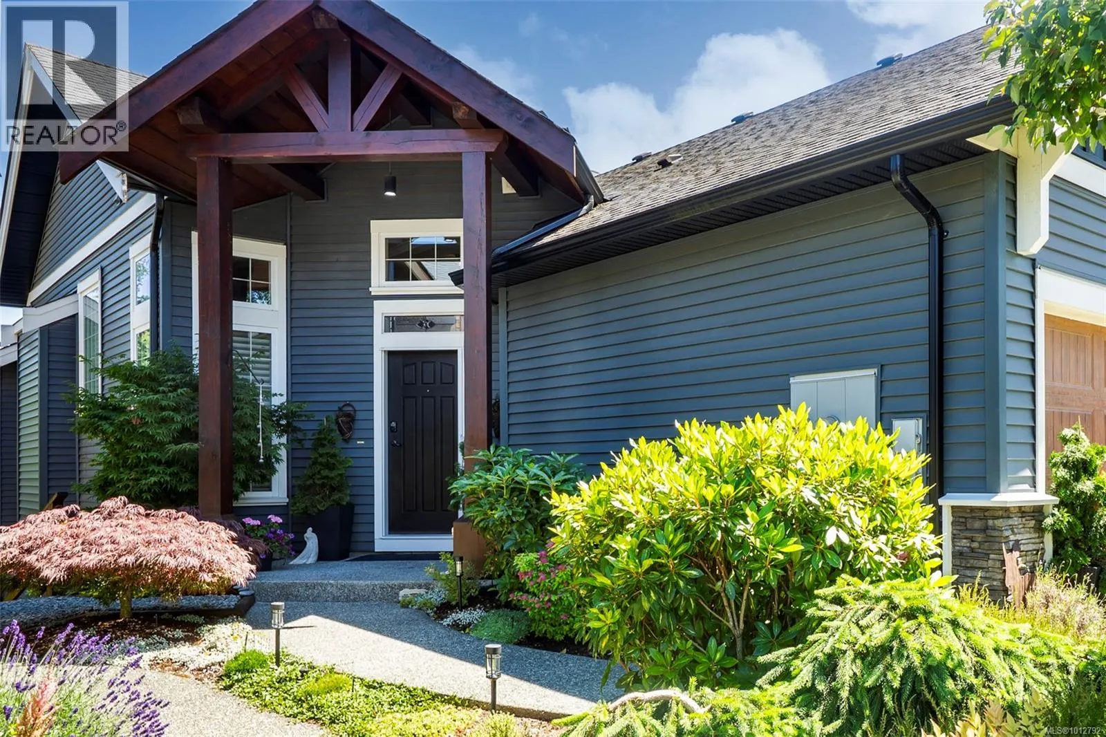 101 6209 Lexington Pl