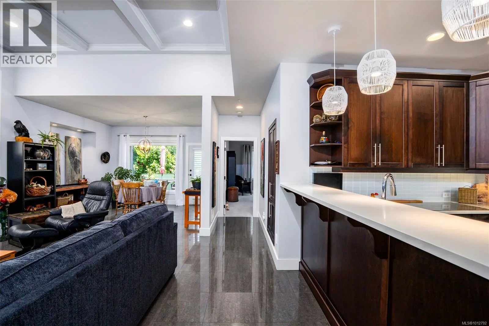 101 6209 Lexington Pl