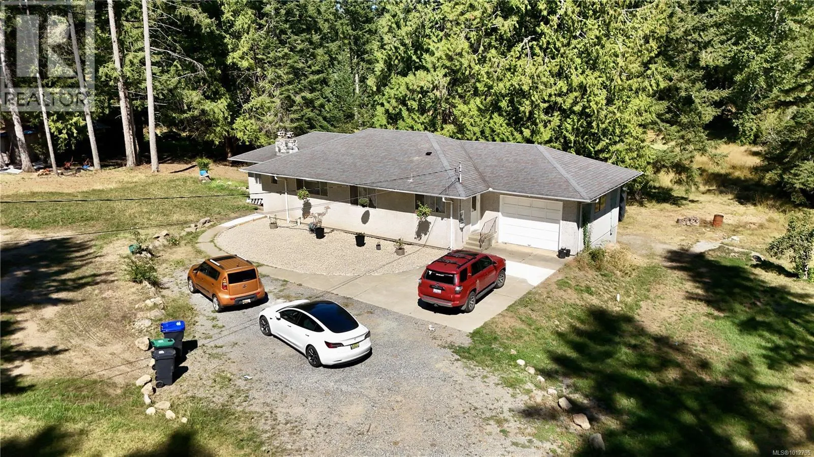 3090 Decourcy Dr