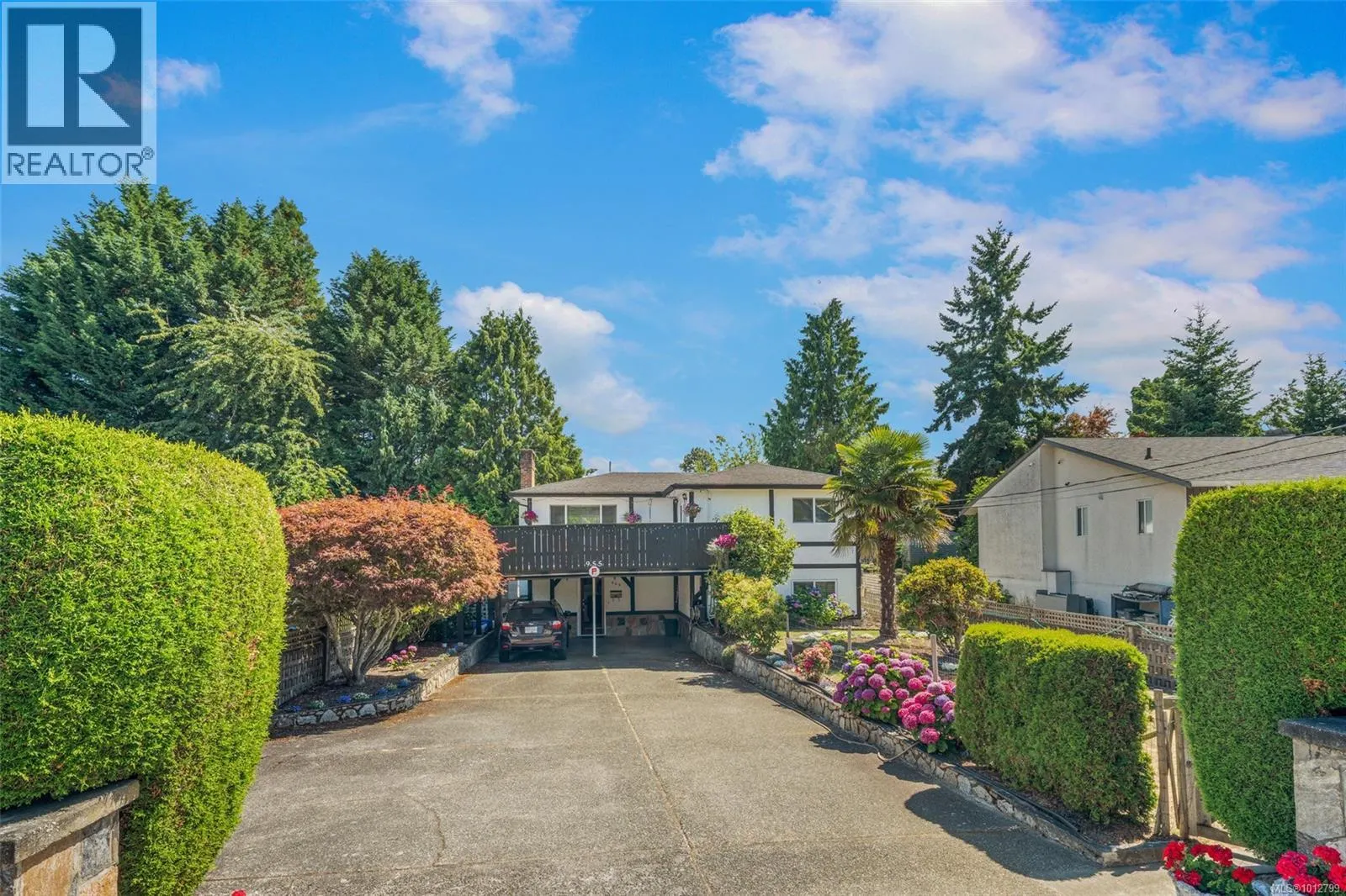 955 Tattersall Dr