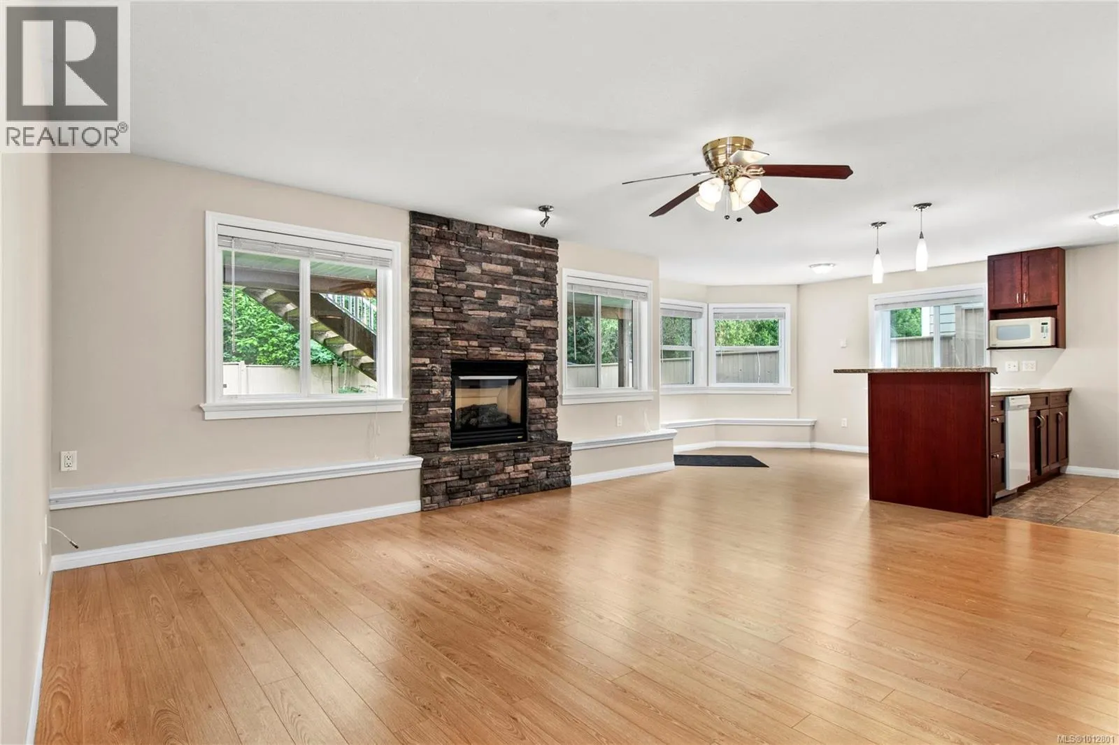 228 Maryland Rd