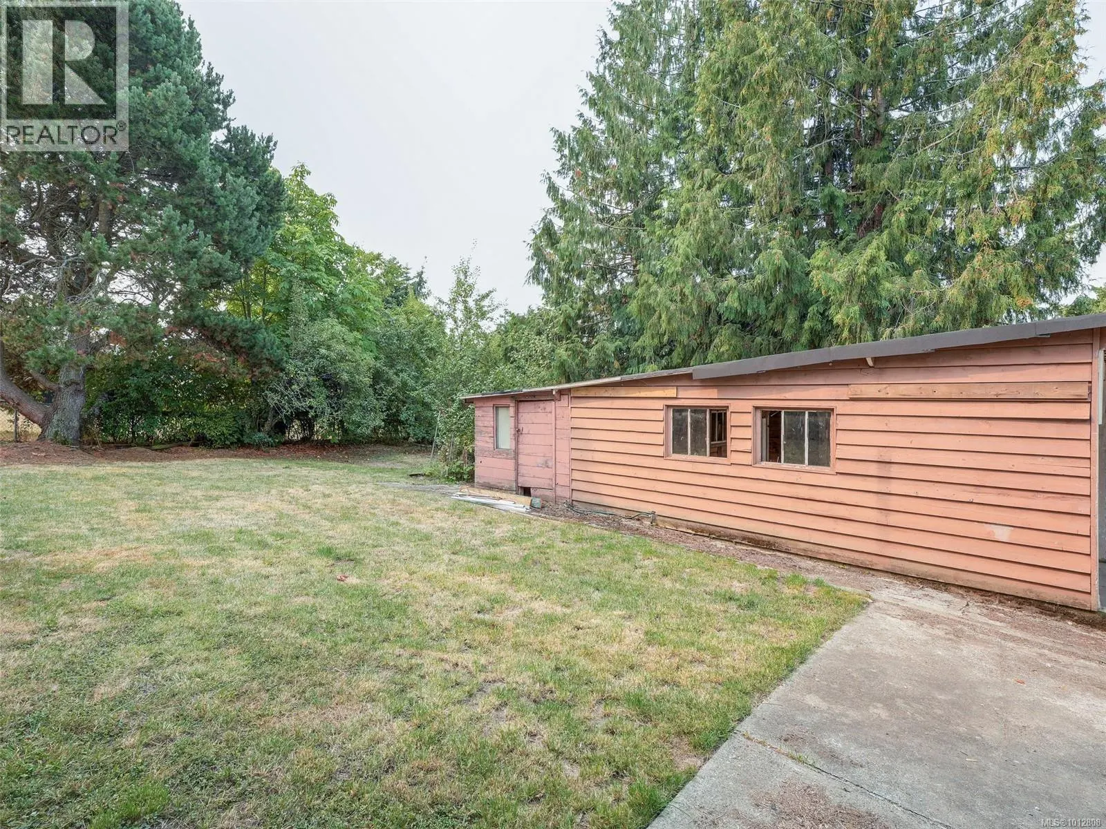 723 Genevieve Rd