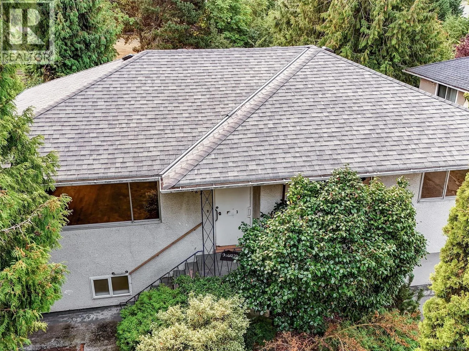 723 Genevieve Rd