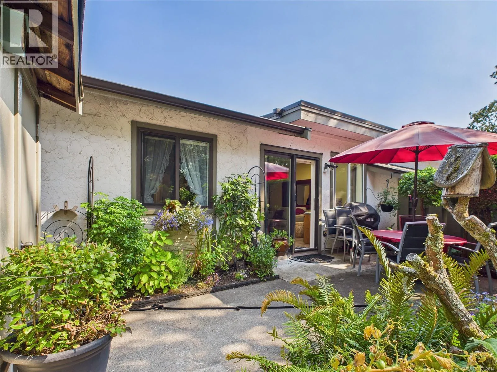 16 3968 Cedar Hill Rd