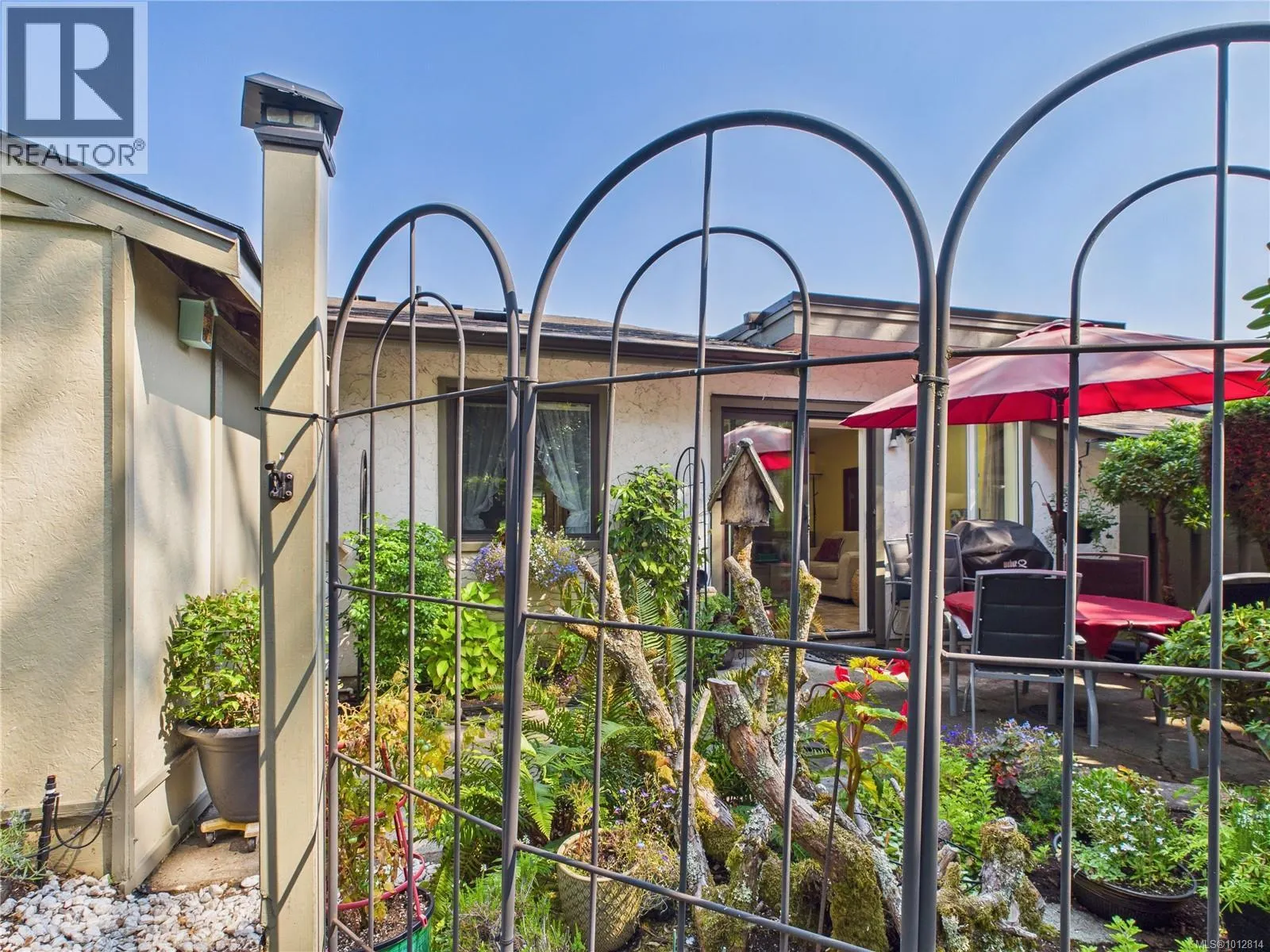 16 3968 Cedar Hill Rd