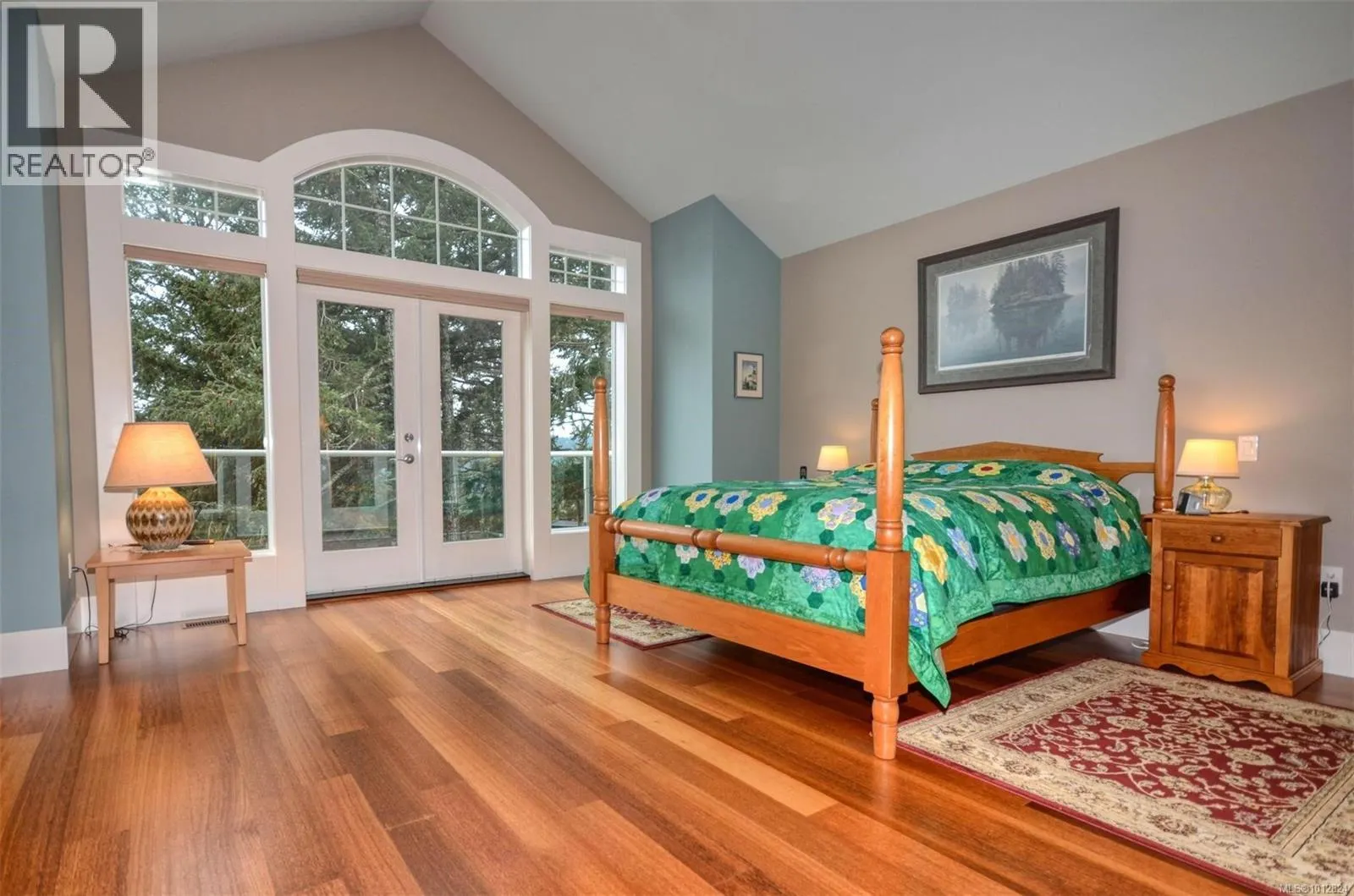 4935 Deer Park Trail