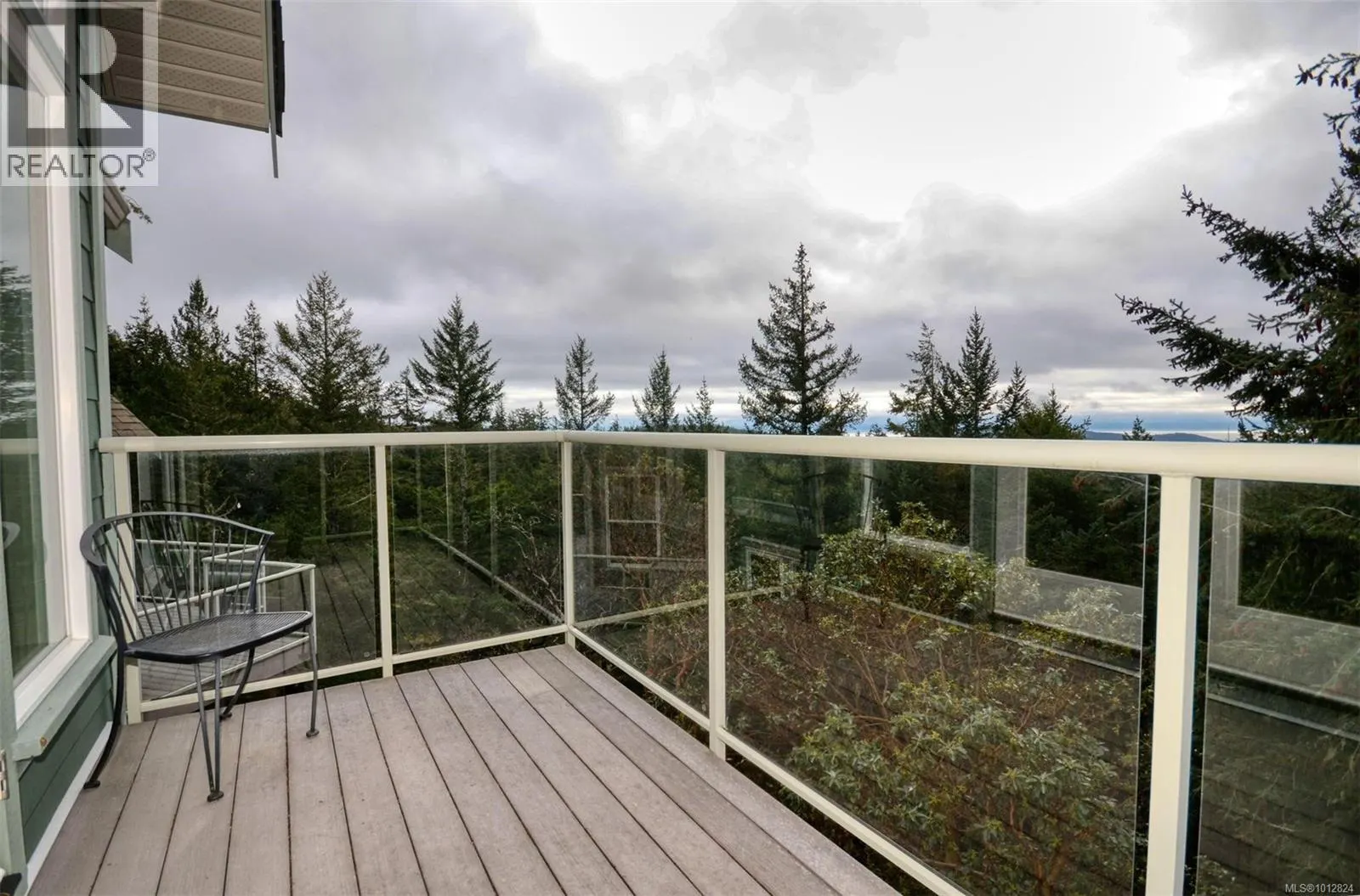 4935 Deer Park Trail
