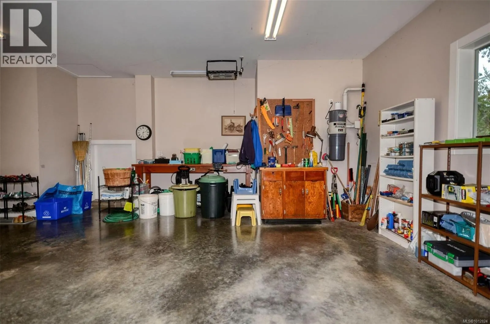 4935 Deer Park Trail