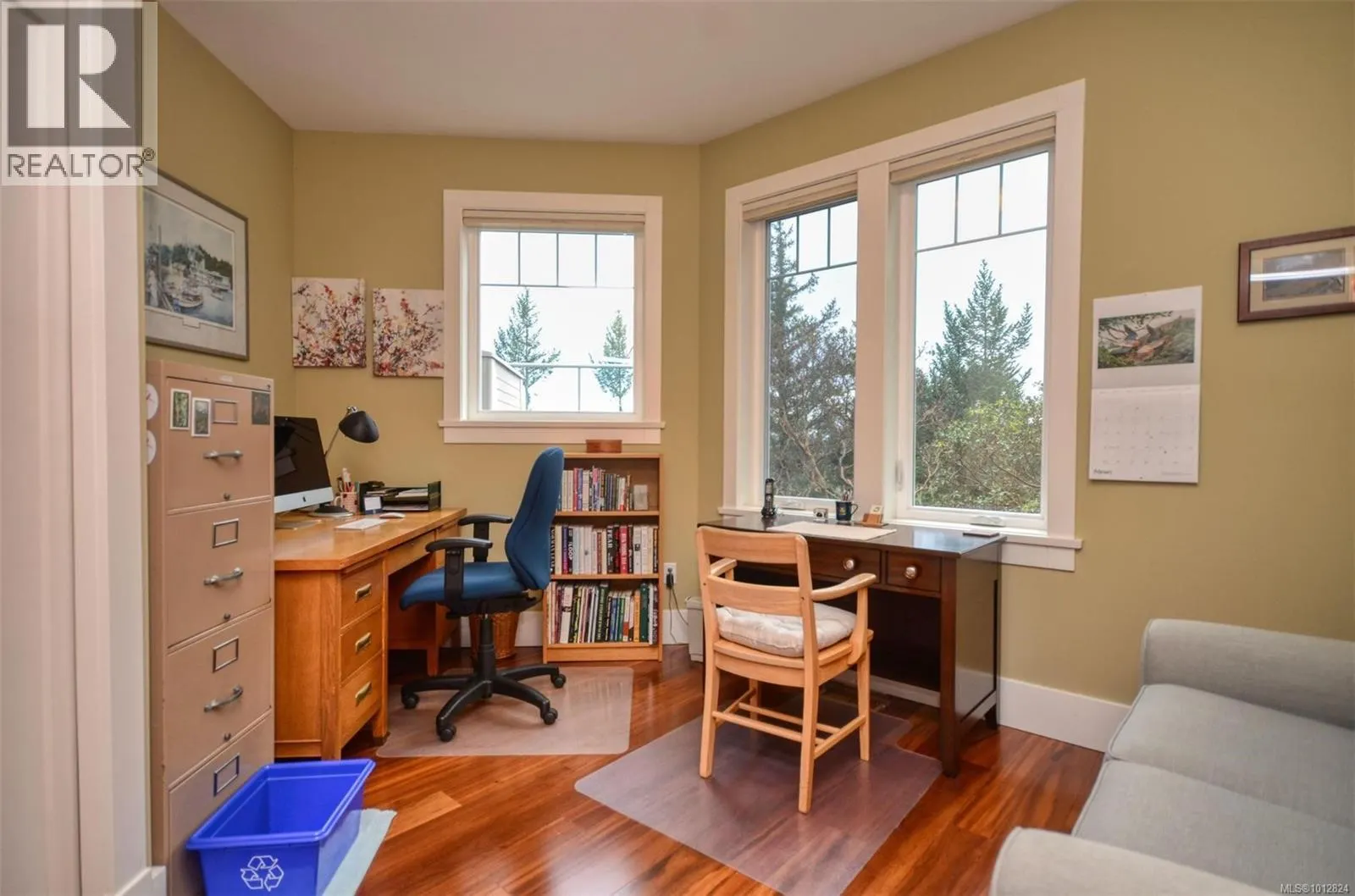 4935 Deer Park Trail