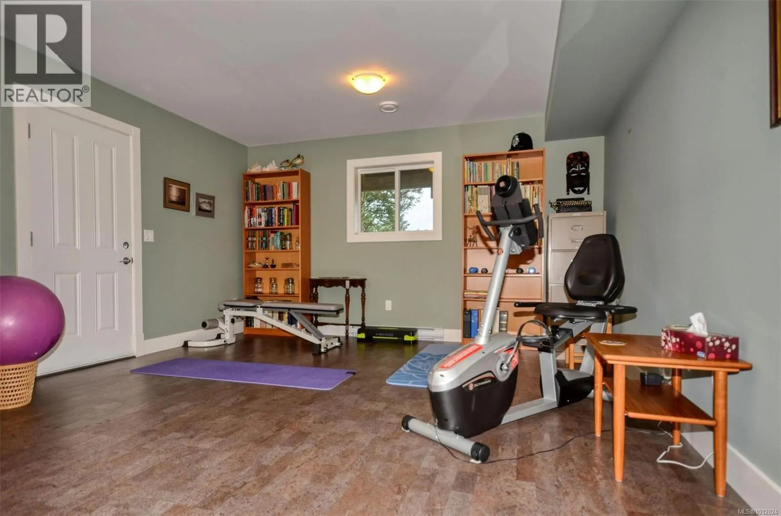4935 Deer Park Trail