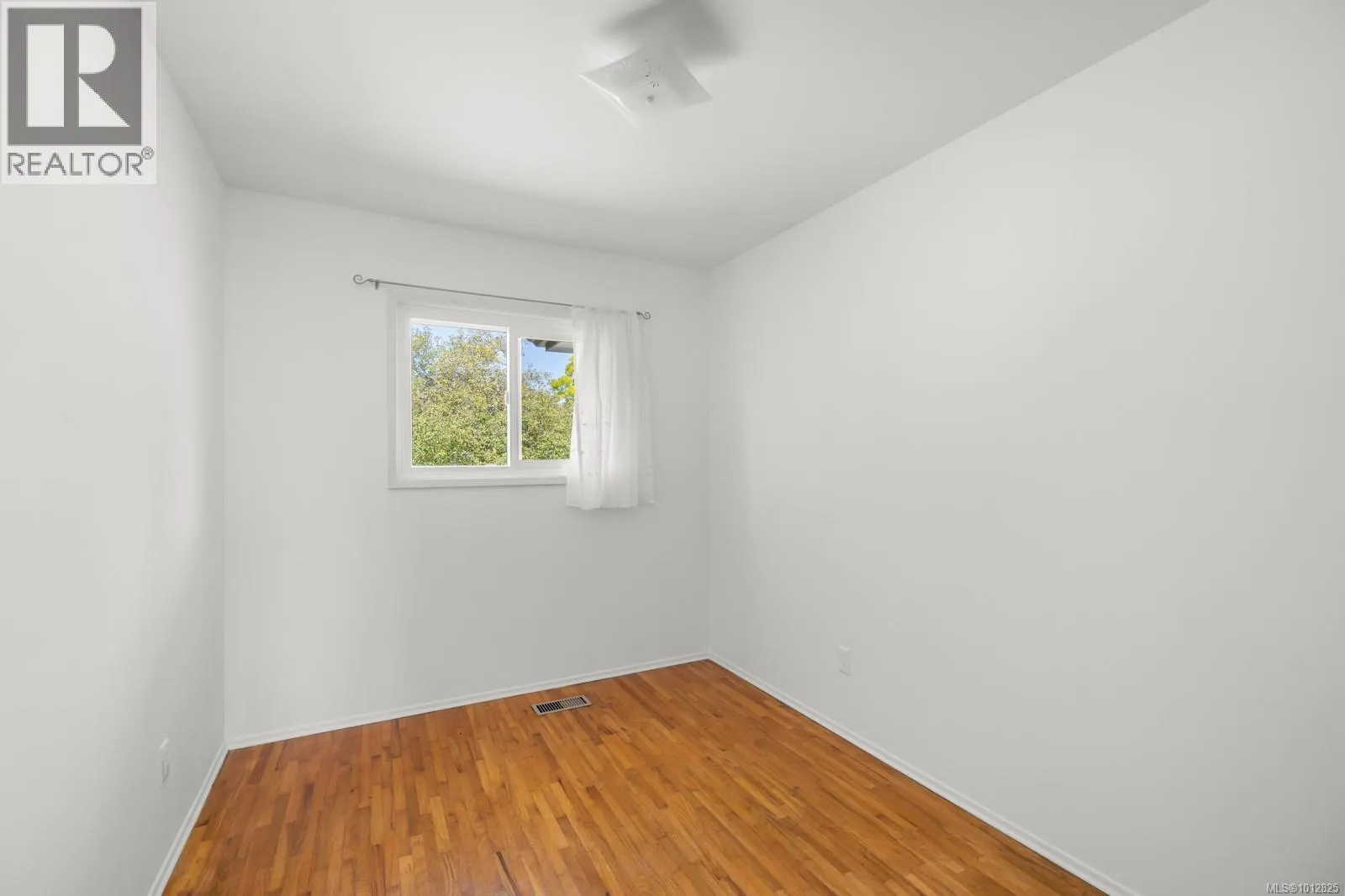 1665 Blair Ave