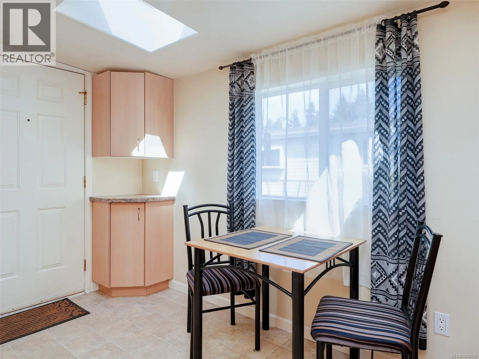 88 2911 Sooke Lake Rd