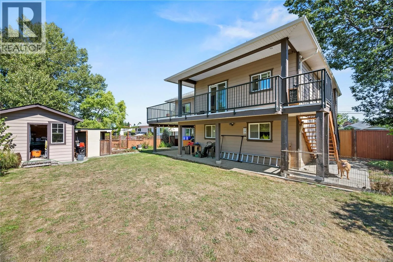 3708 Tillicum Rd