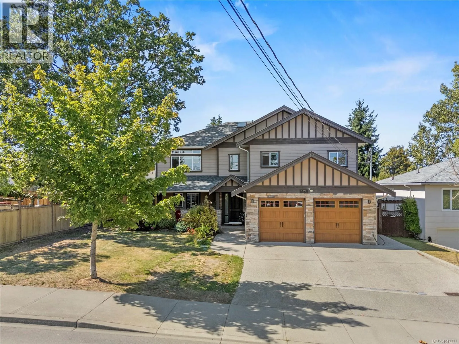 3708 Tillicum Rd