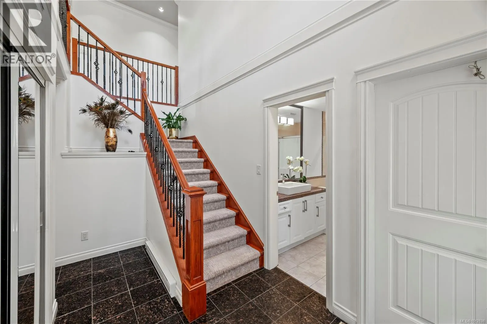3708 Tillicum Rd