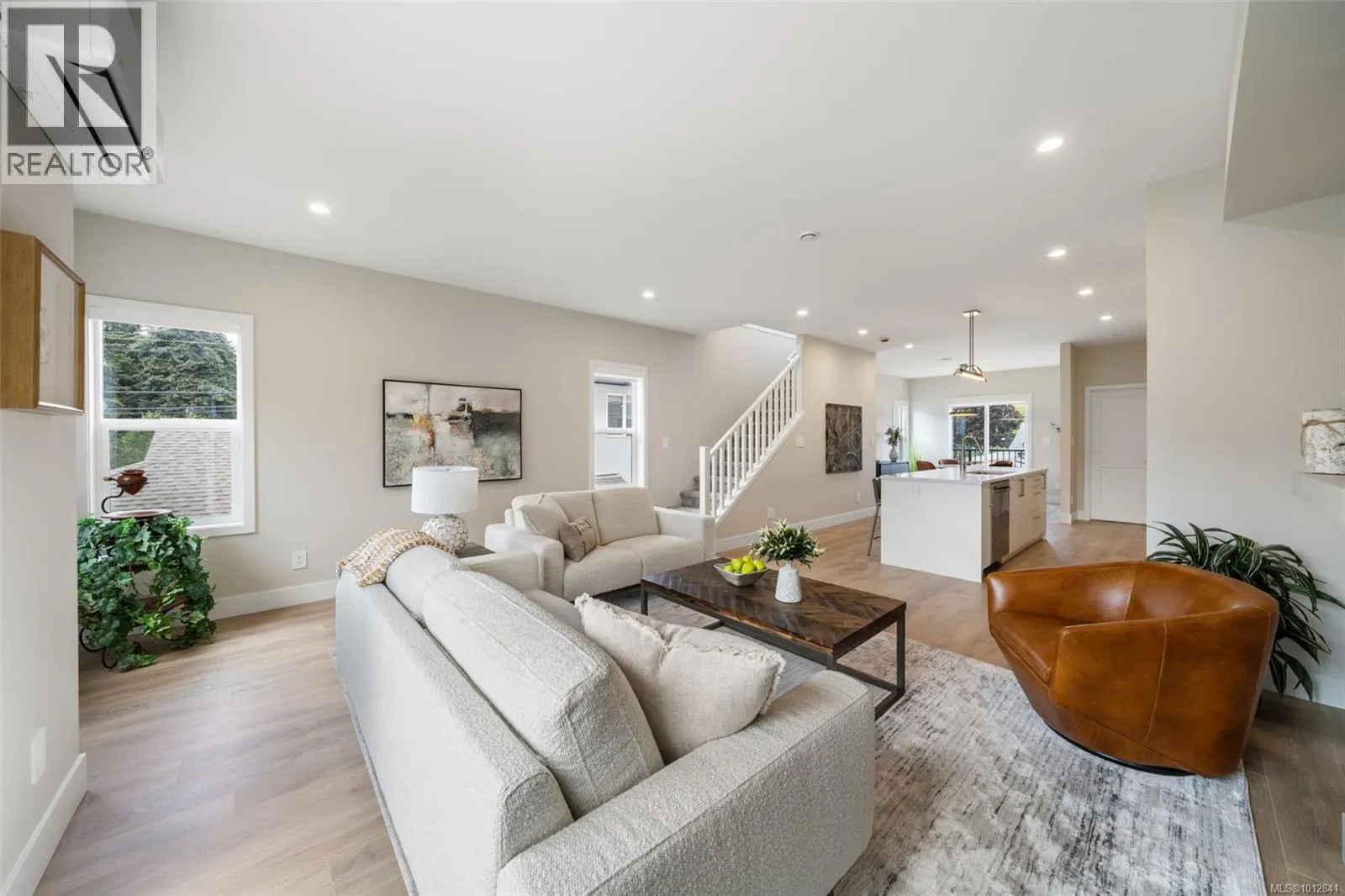 1203 Arcadiawood Crt