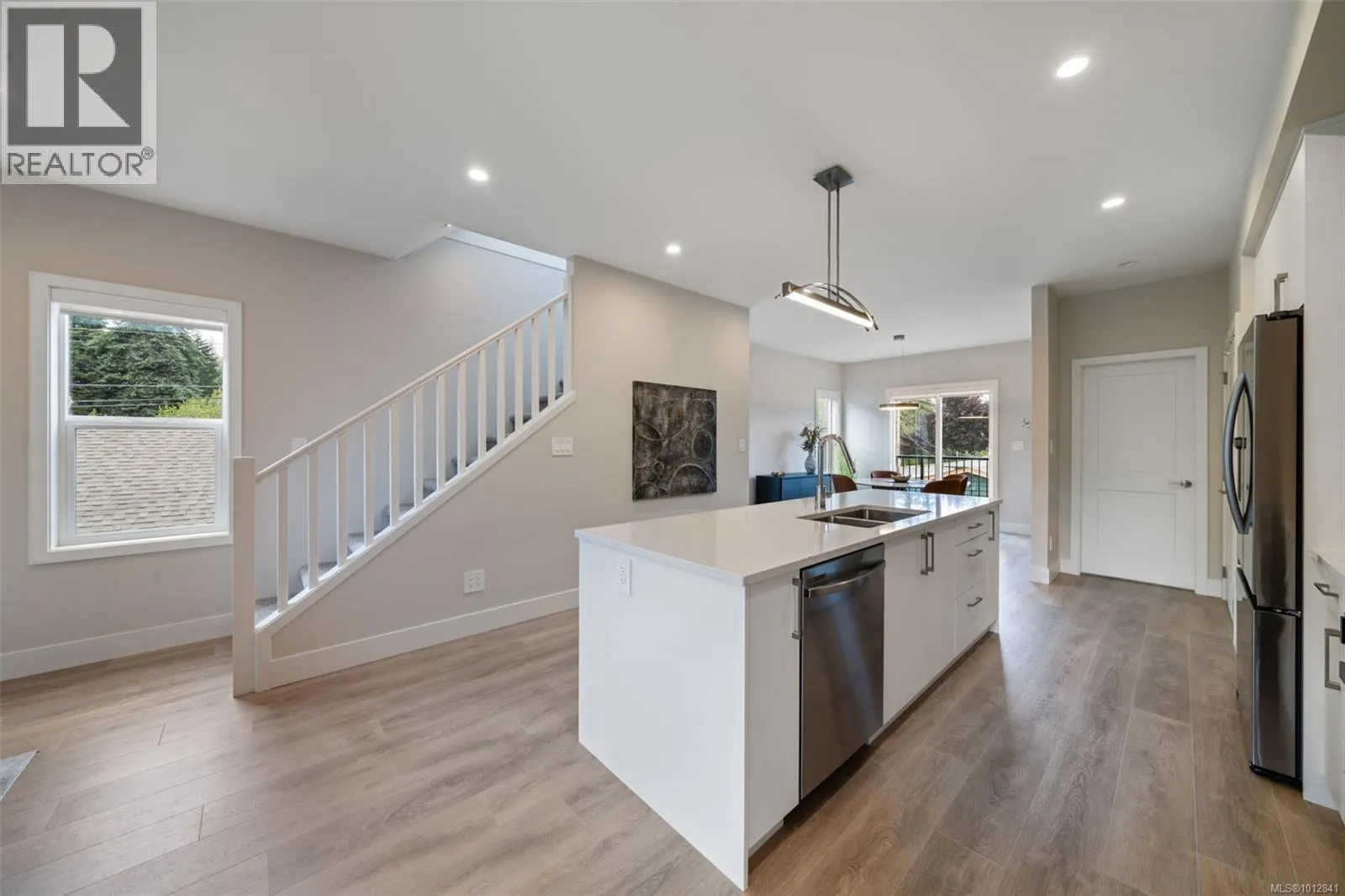 1203 Arcadiawood Crt