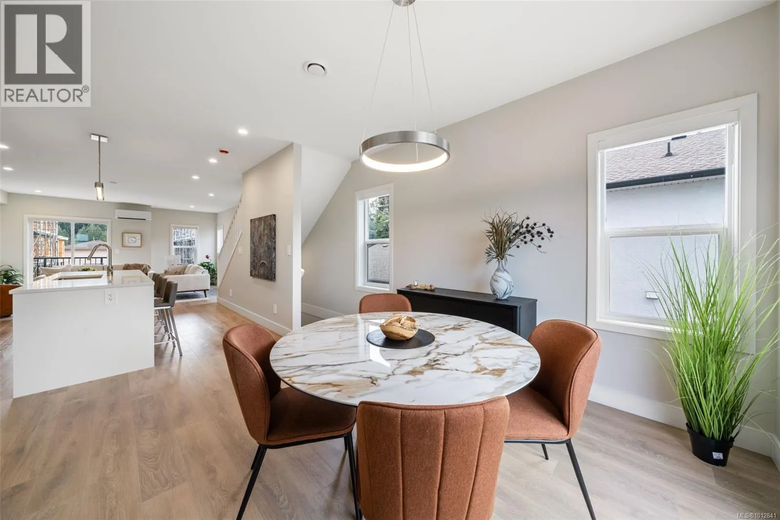1203 Arcadiawood Crt