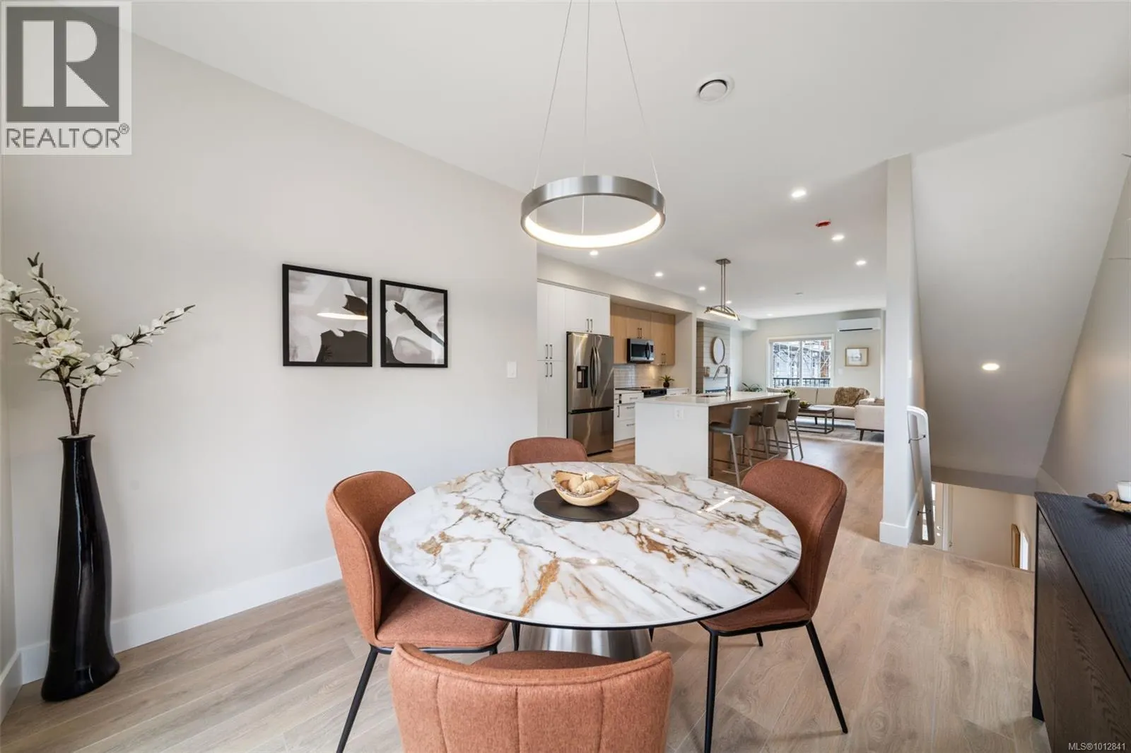 1203 Arcadiawood Crt