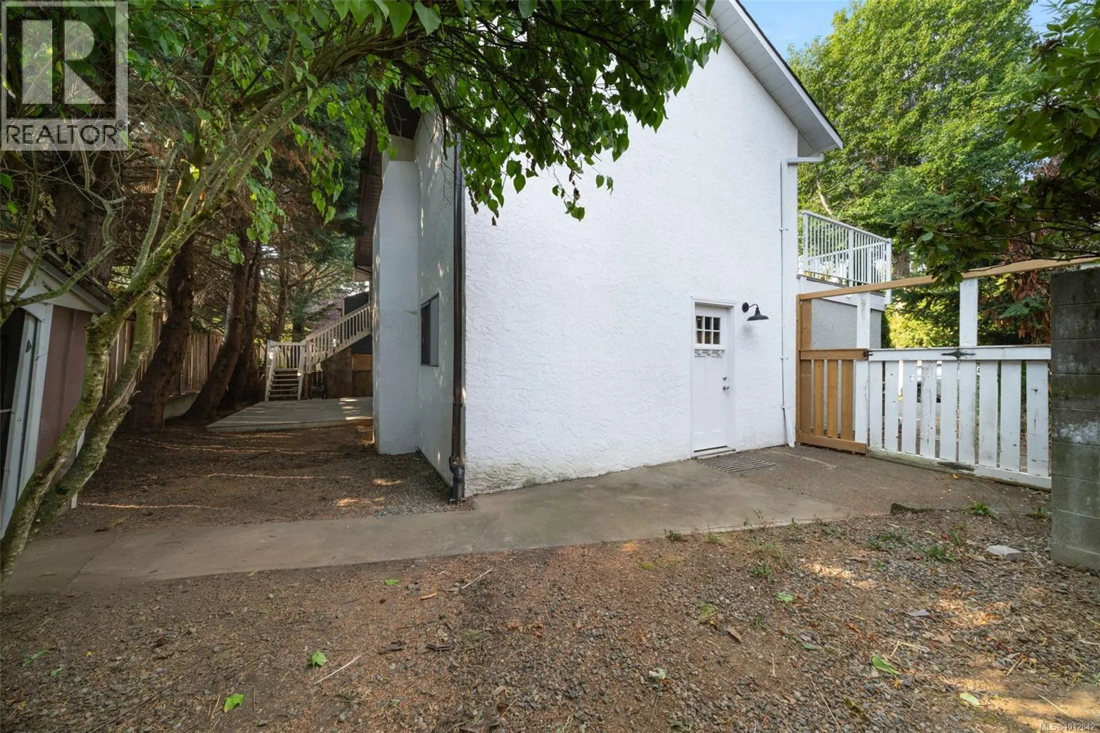 B 1176 Damelart Way