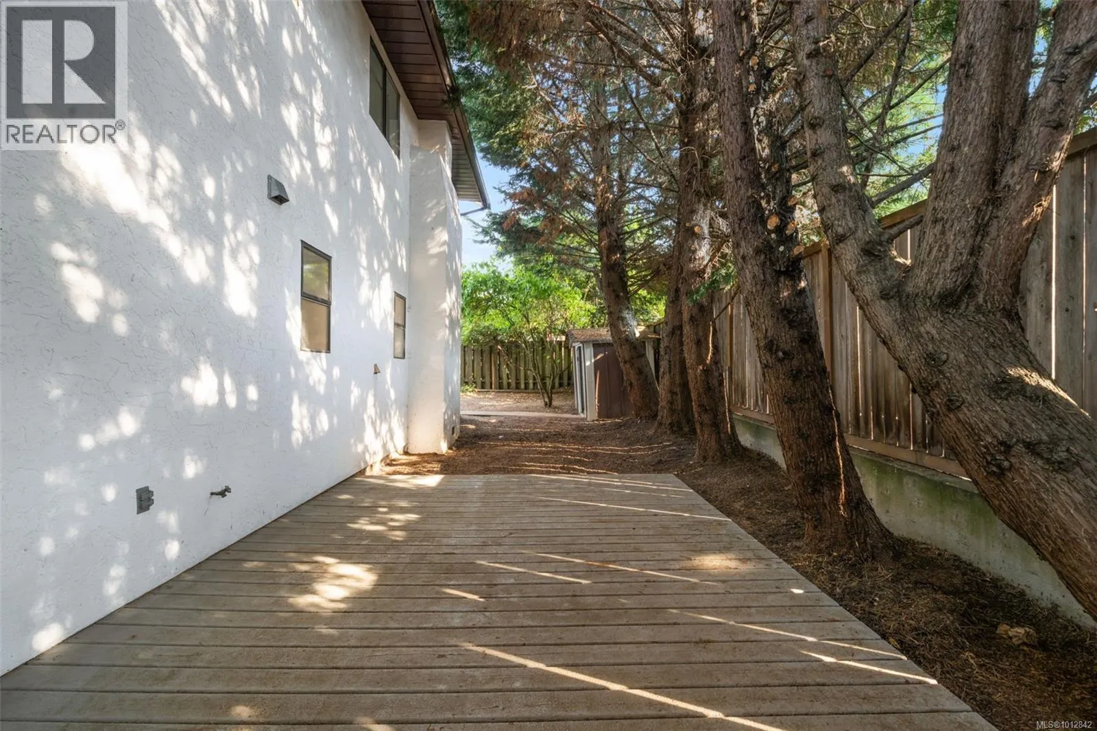 B 1176 Damelart Way