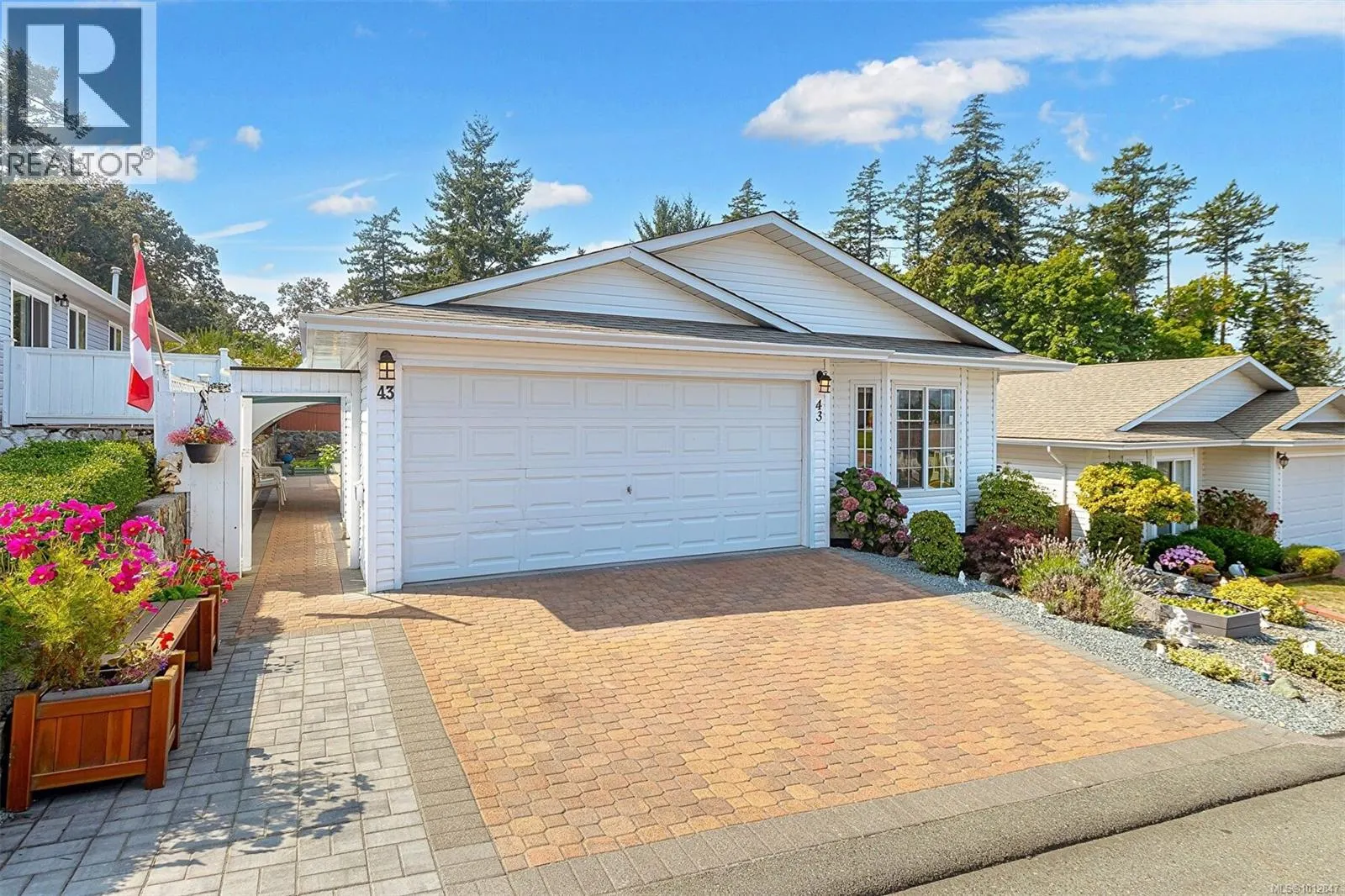 43 Eagle Lane