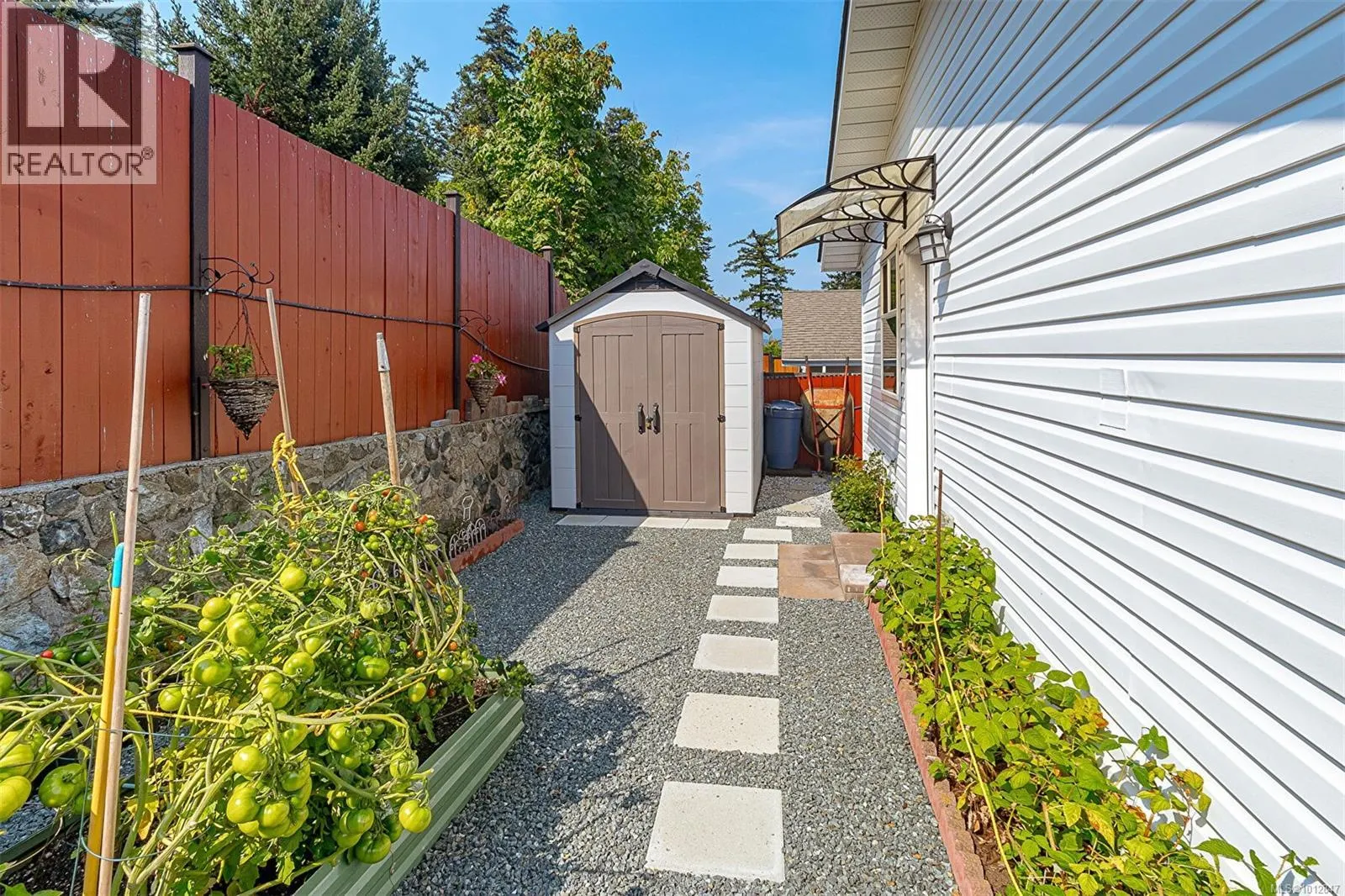 43 Eagle Lane