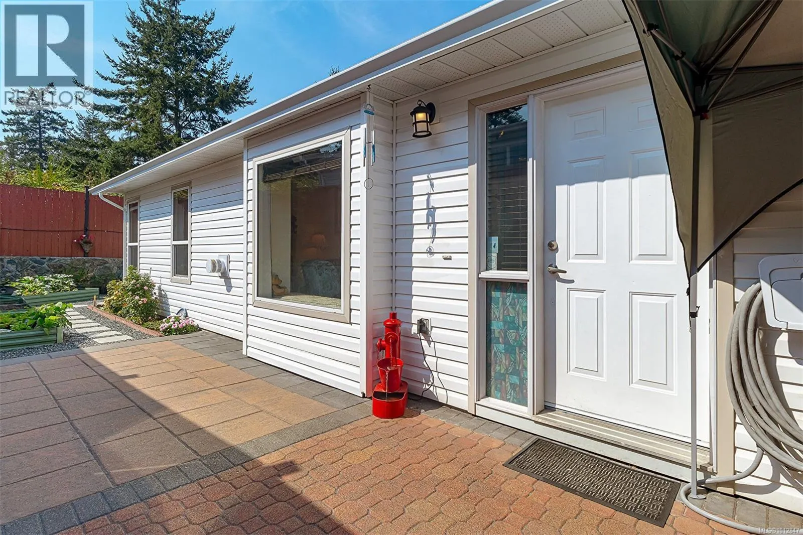 43 Eagle Lane