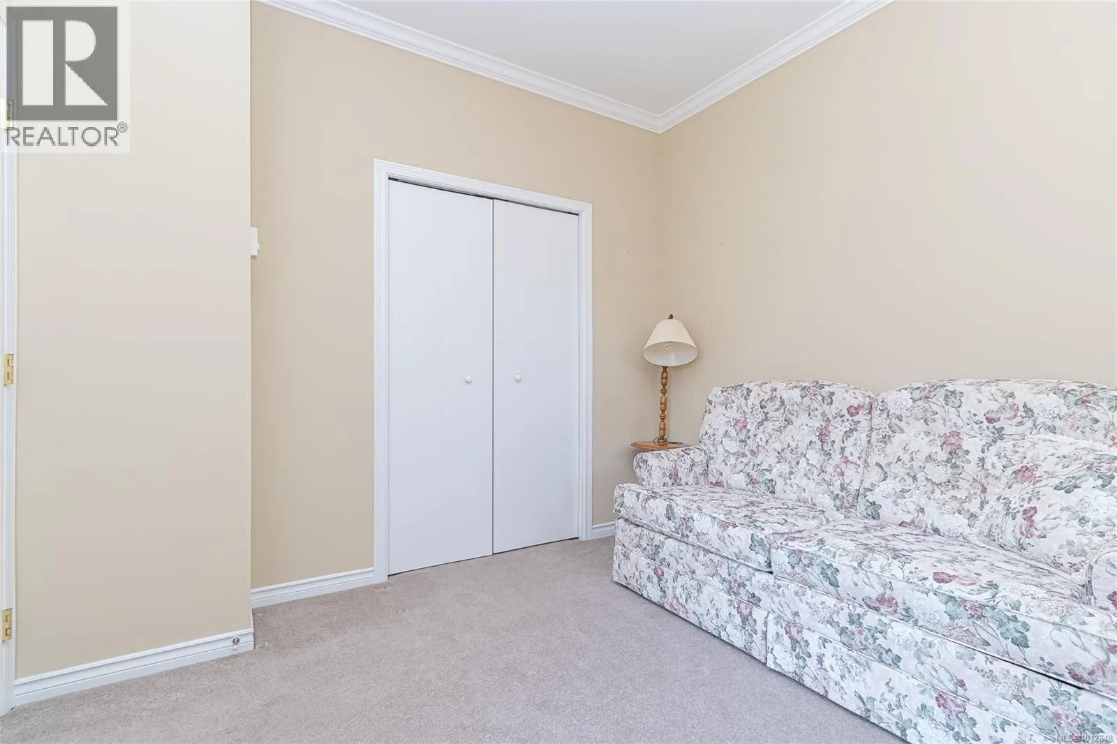 7 3633 Cedar Hill Rd