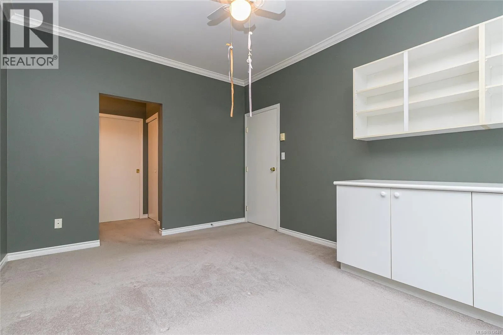 7 3633 Cedar Hill Rd