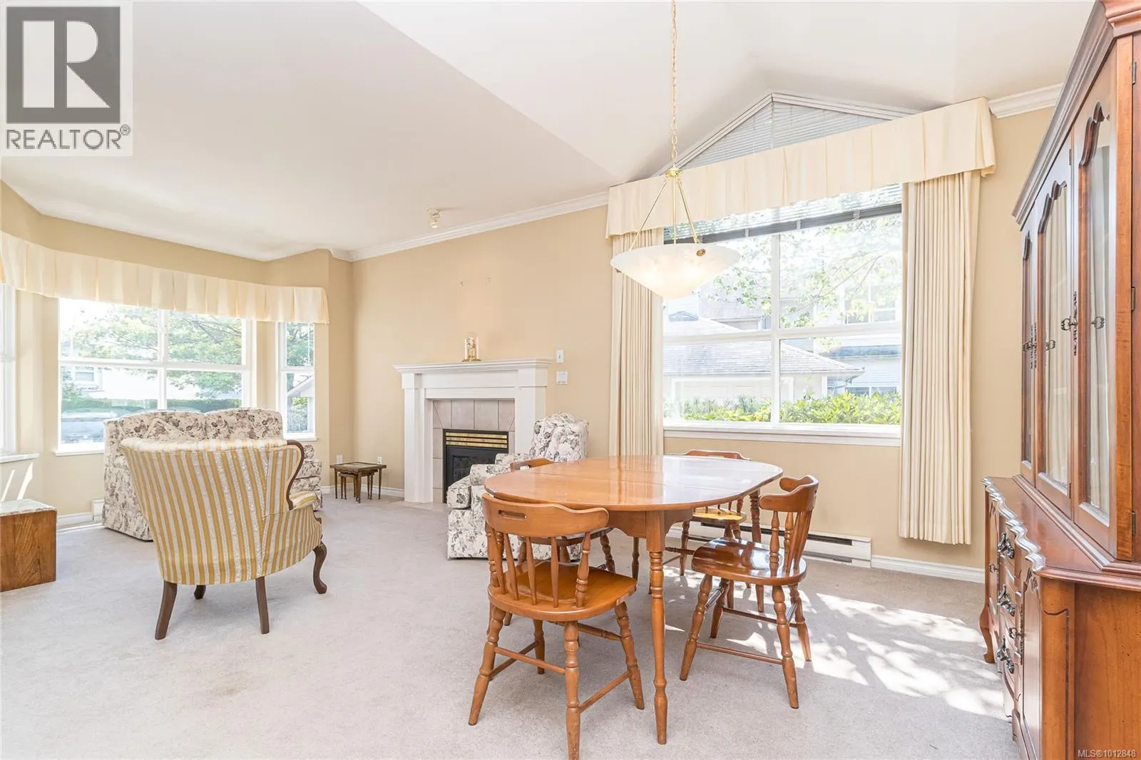 7 3633 Cedar Hill Rd