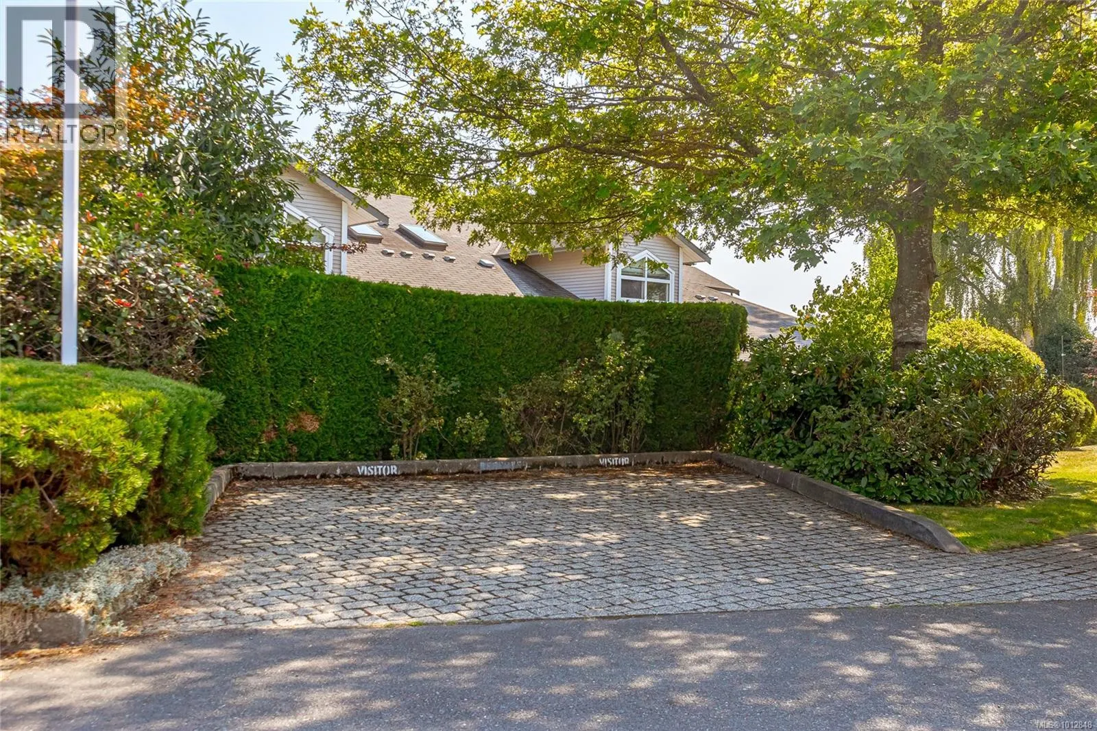 7 3633 Cedar Hill Rd