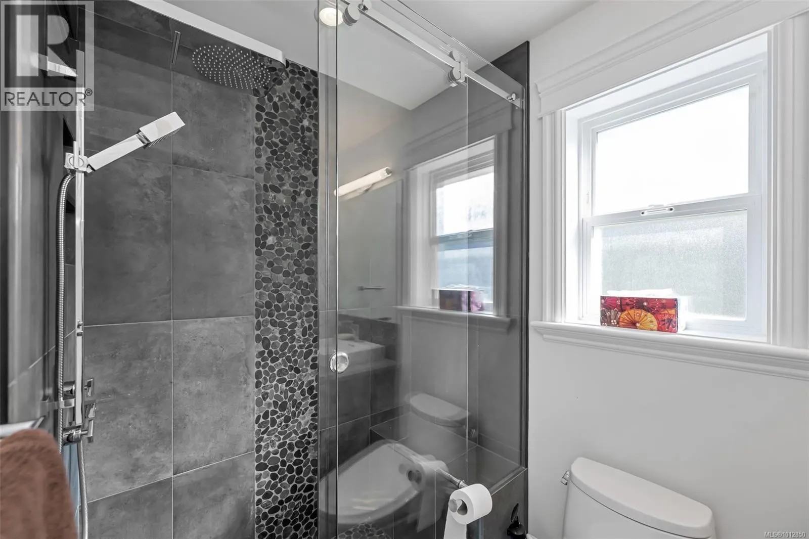 4668 Cordova Bay Rd