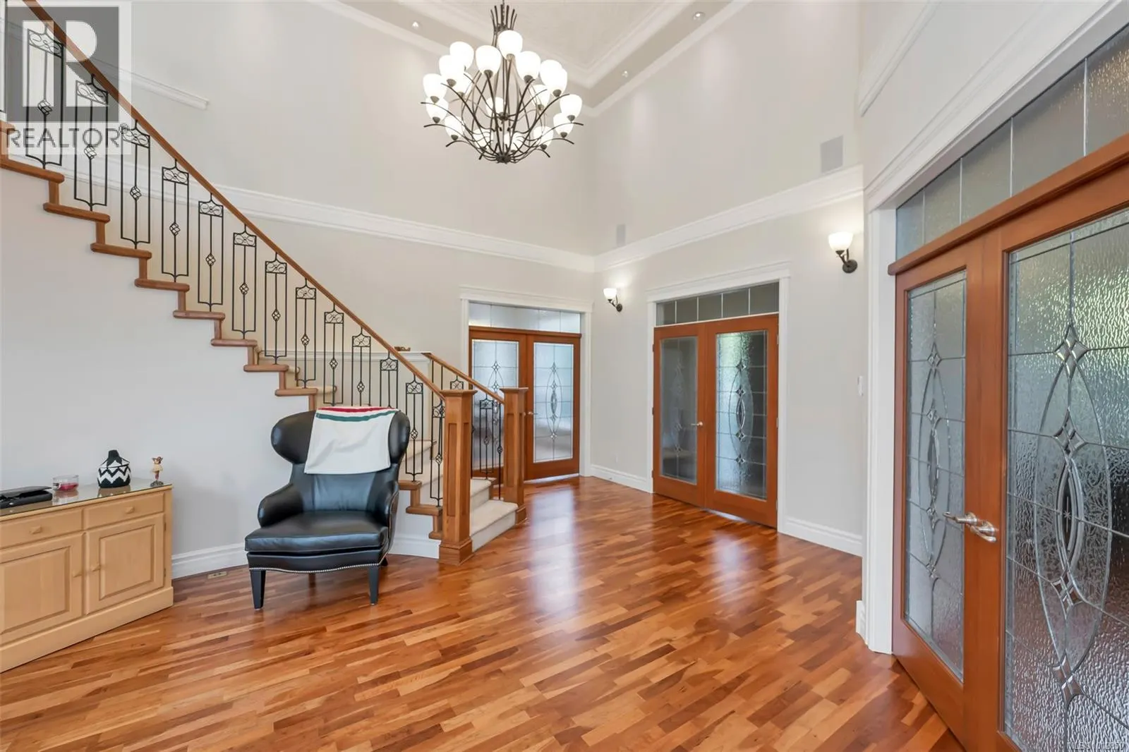 4668 Cordova Bay Rd