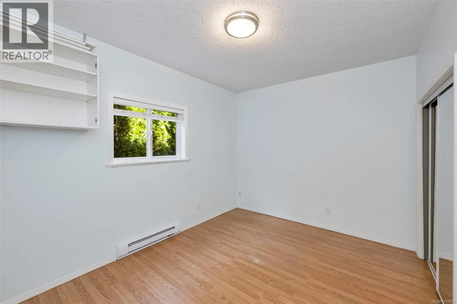 4668 Cordova Bay Rd