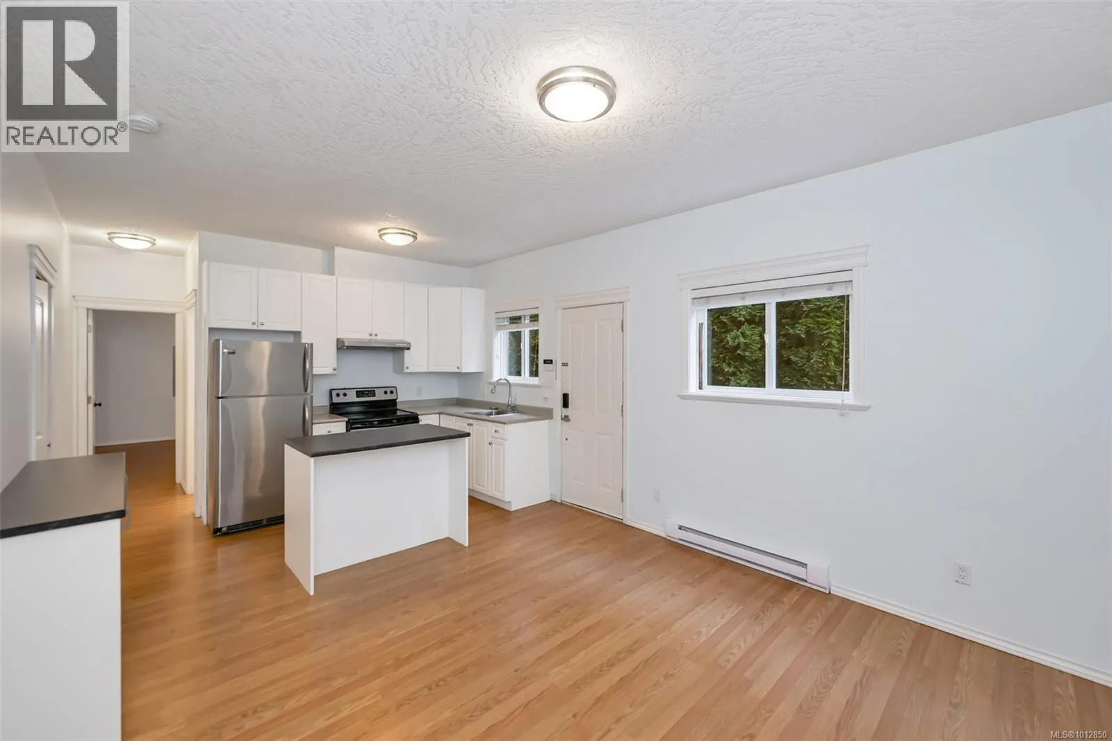 4668 Cordova Bay Rd