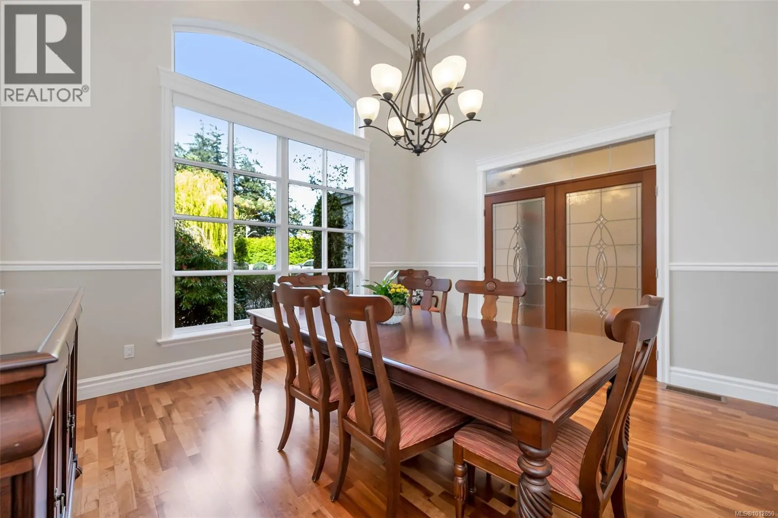 4668 Cordova Bay Rd