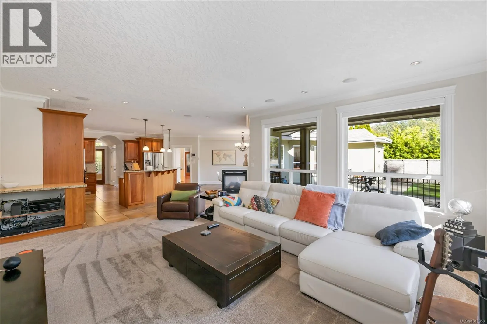 4668 Cordova Bay Rd