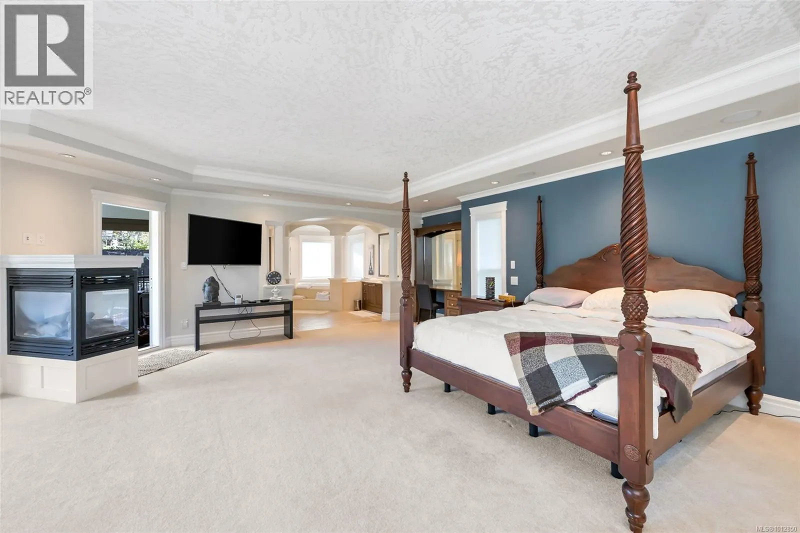 4668 Cordova Bay Rd