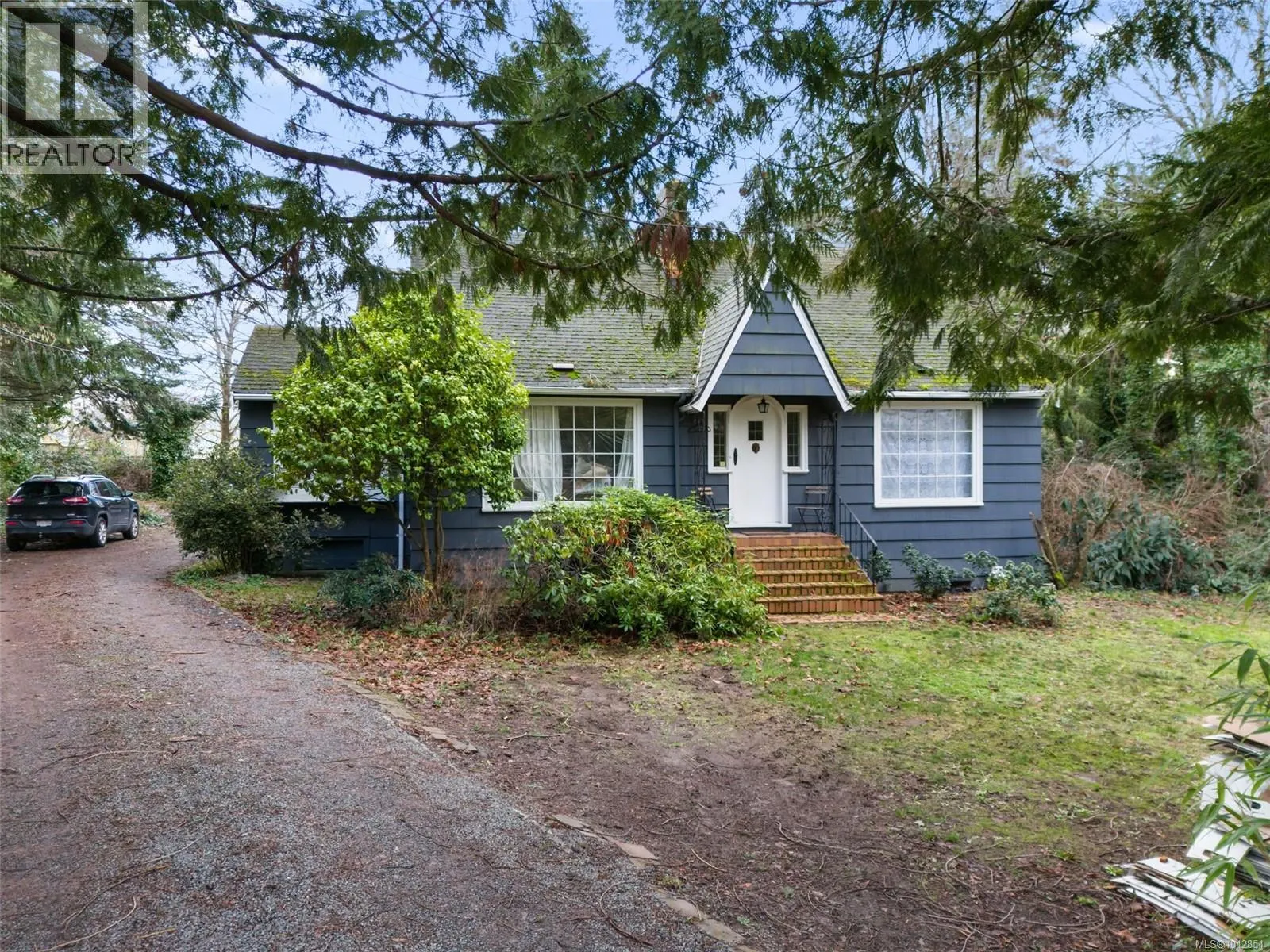 2895 Murray Dr