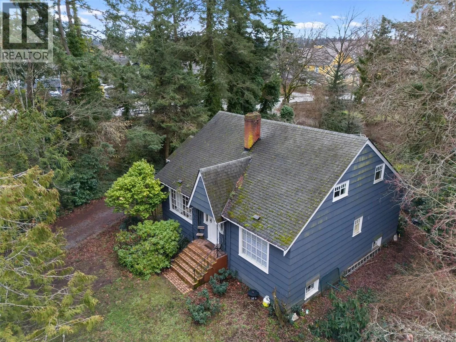 2895 Murray Dr