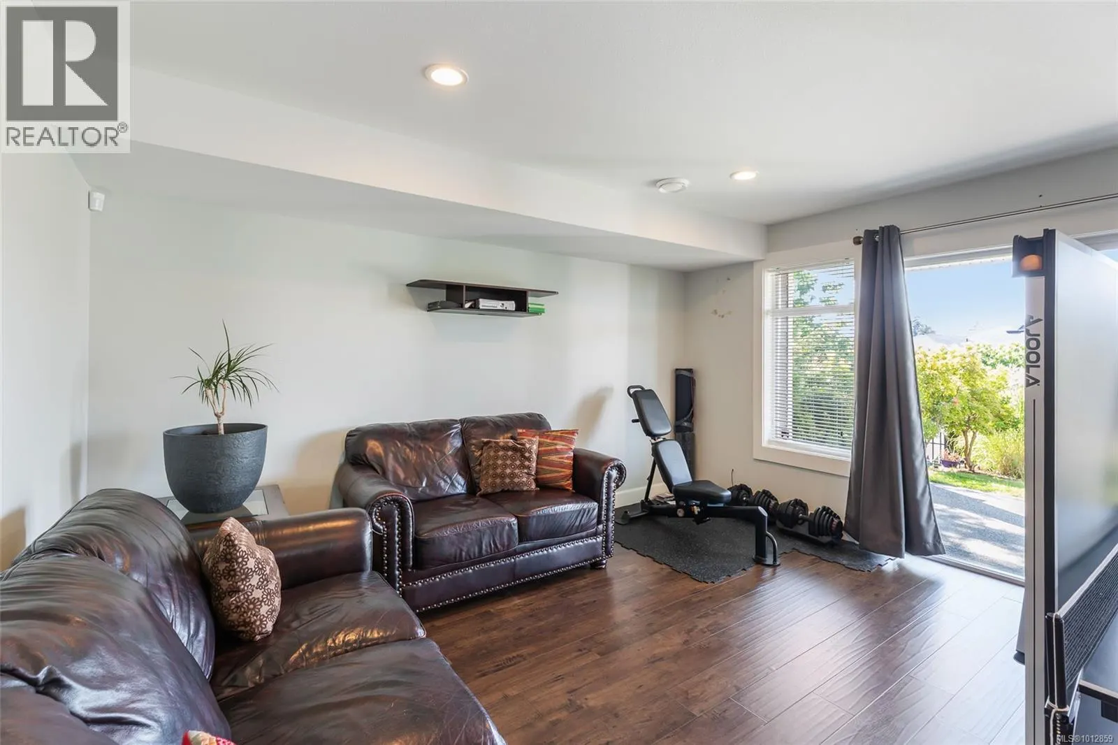 5760 Linley Valley Dr