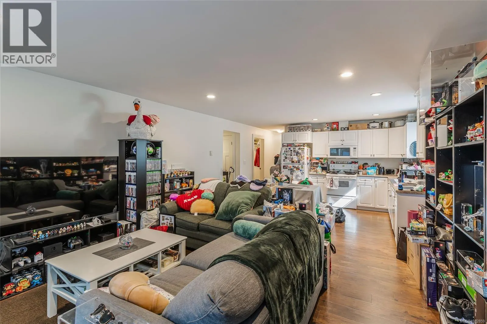 5760 Linley Valley Dr