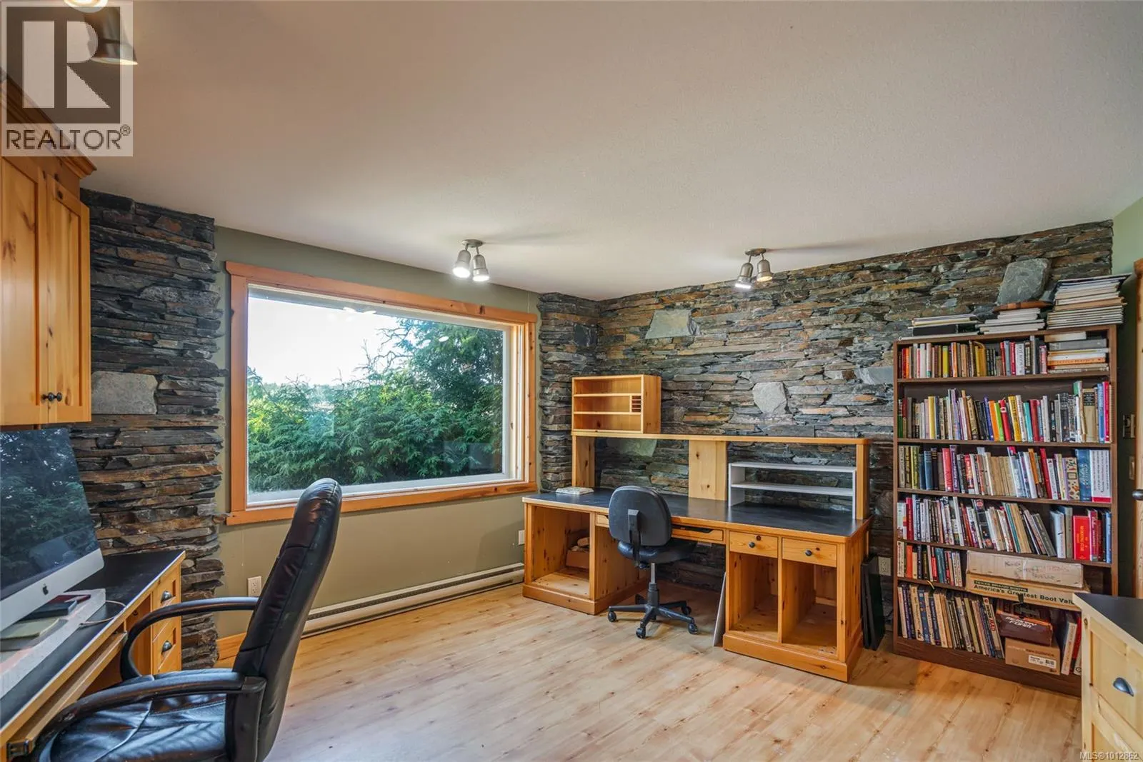 1524 Haida Way