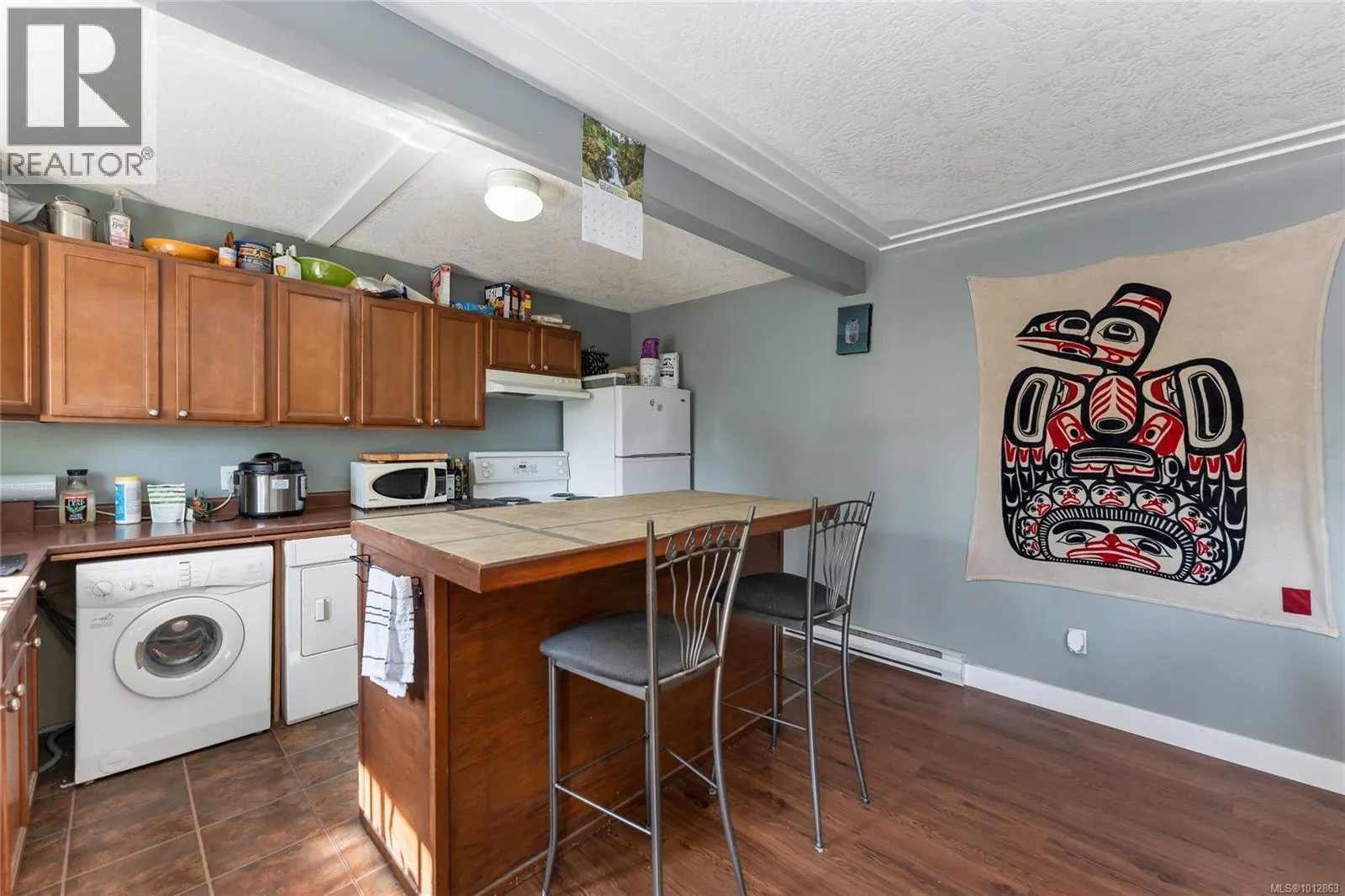 505 Windthrop Rd