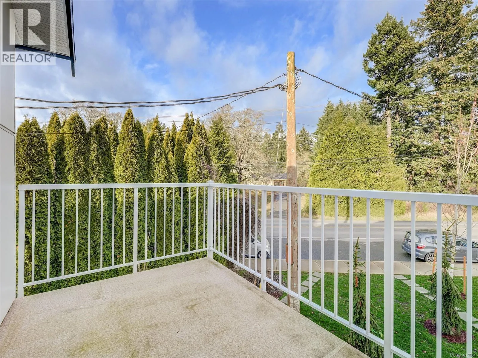 5 1171 Stelly's Cross Rd
